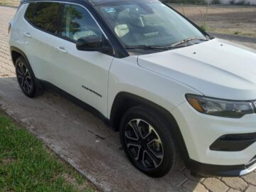 Jeep Compass 2.4 Limited 4×2 At, año modelo 2022, 12,000 km